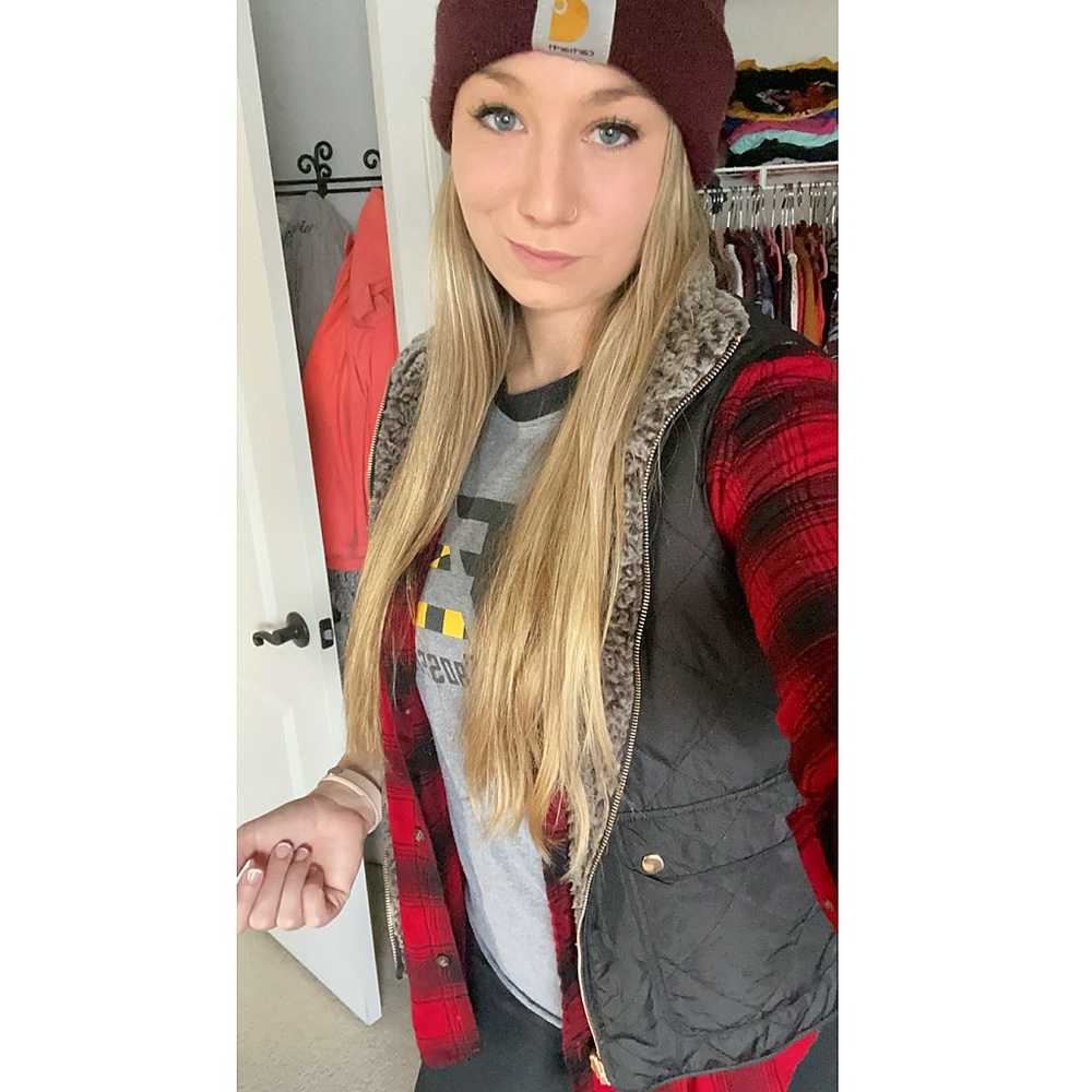 Meet your Posher, Haleigh